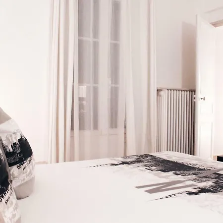 Appartamento Saint Germain Lovely Parigi
